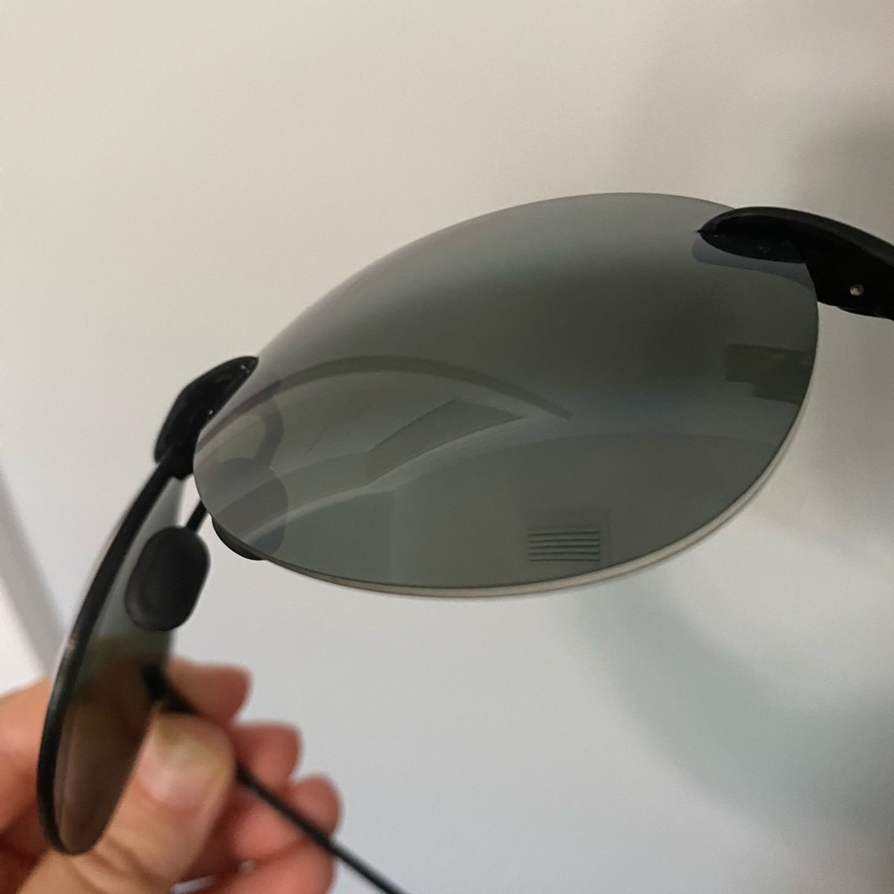 Maui Jims aviator sunglasses - Picture 13 of 13